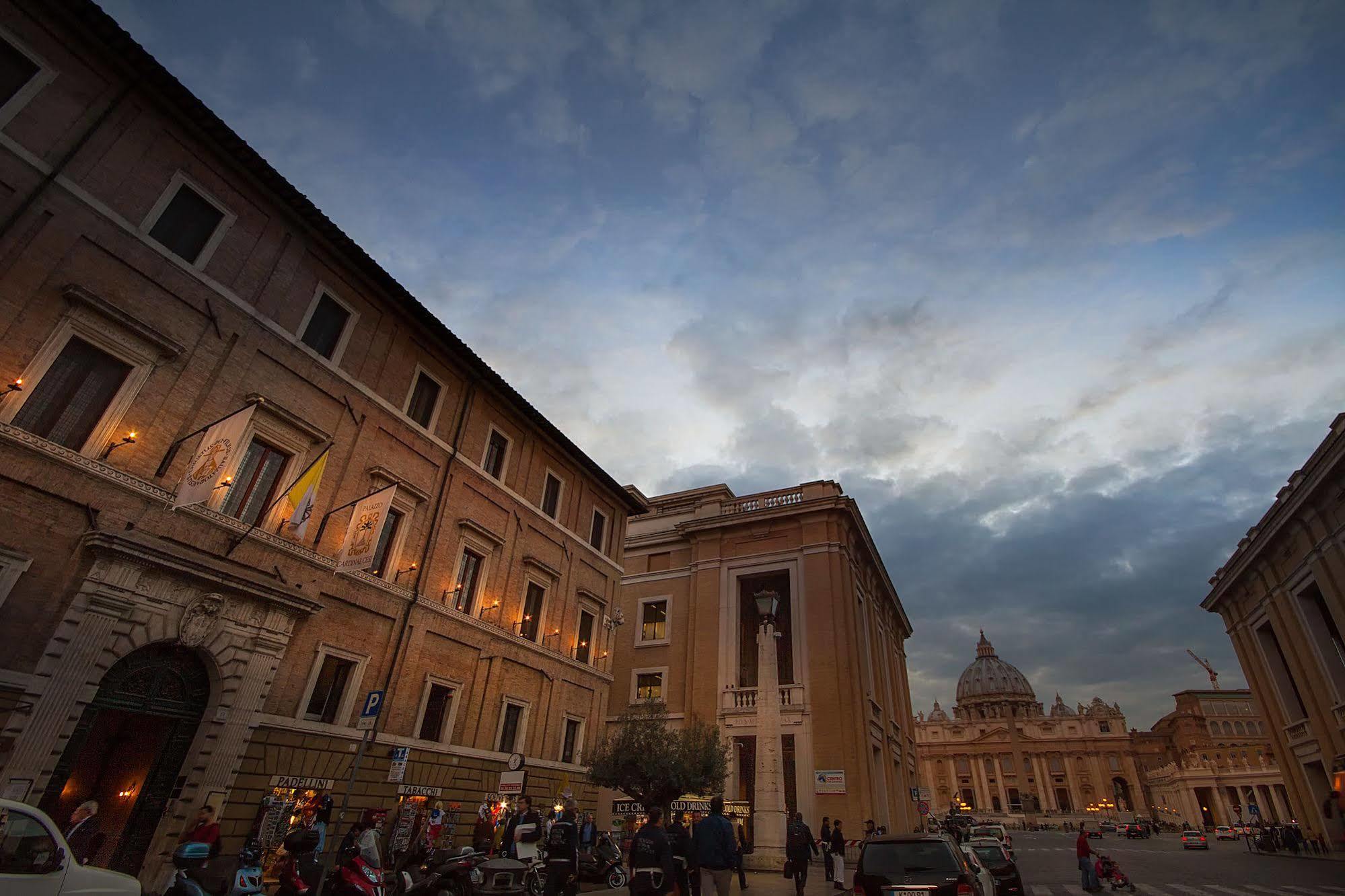 Palazzo Cardinal Cesi Hotel Roma Exterior foto